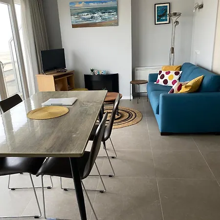 Royal Zeezicht Apartamento *